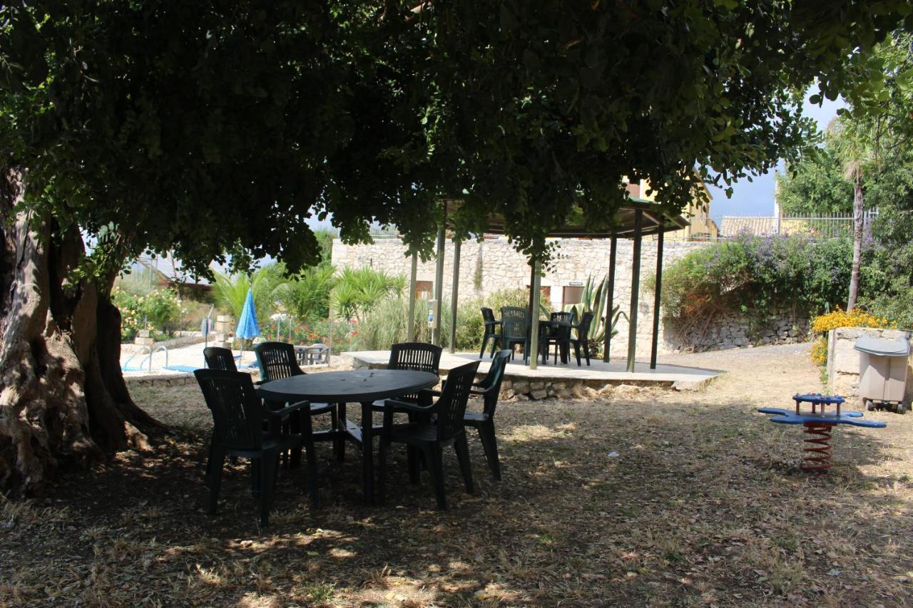 Agriturismo Tenuta Margitello Comiso Bagian luar foto